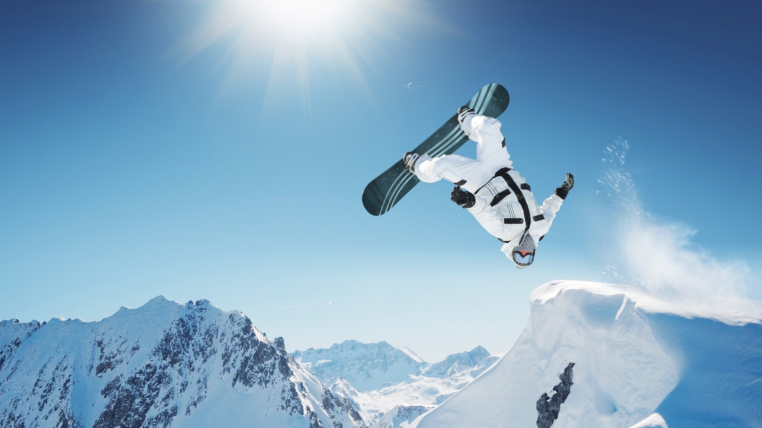 英国队后程发力逆转局势，英国队队员